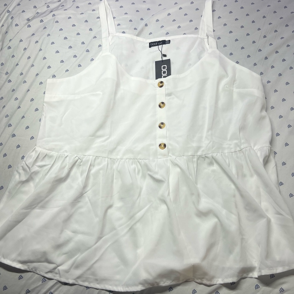 White Flowey tank with buttons